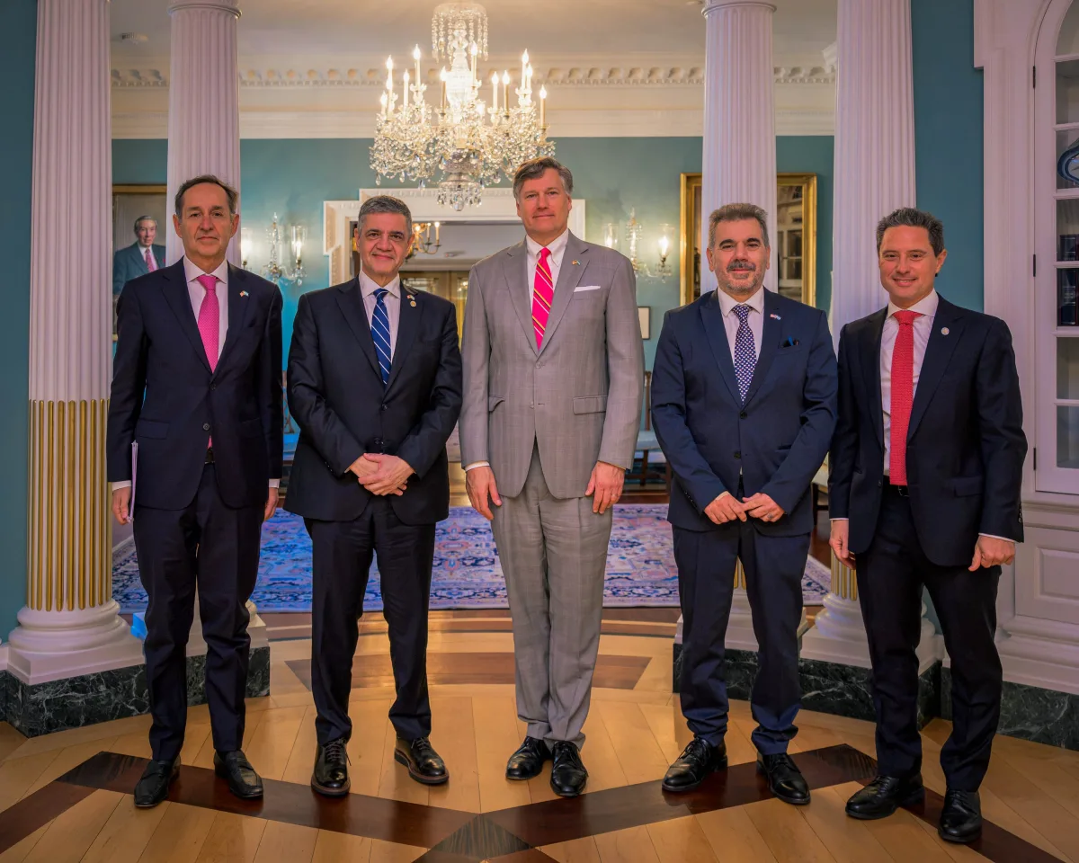 La Ciudad fortalece su vínculo con Estados Unidos: Jorge Macri se reunió con Christopher Landau en Washington
