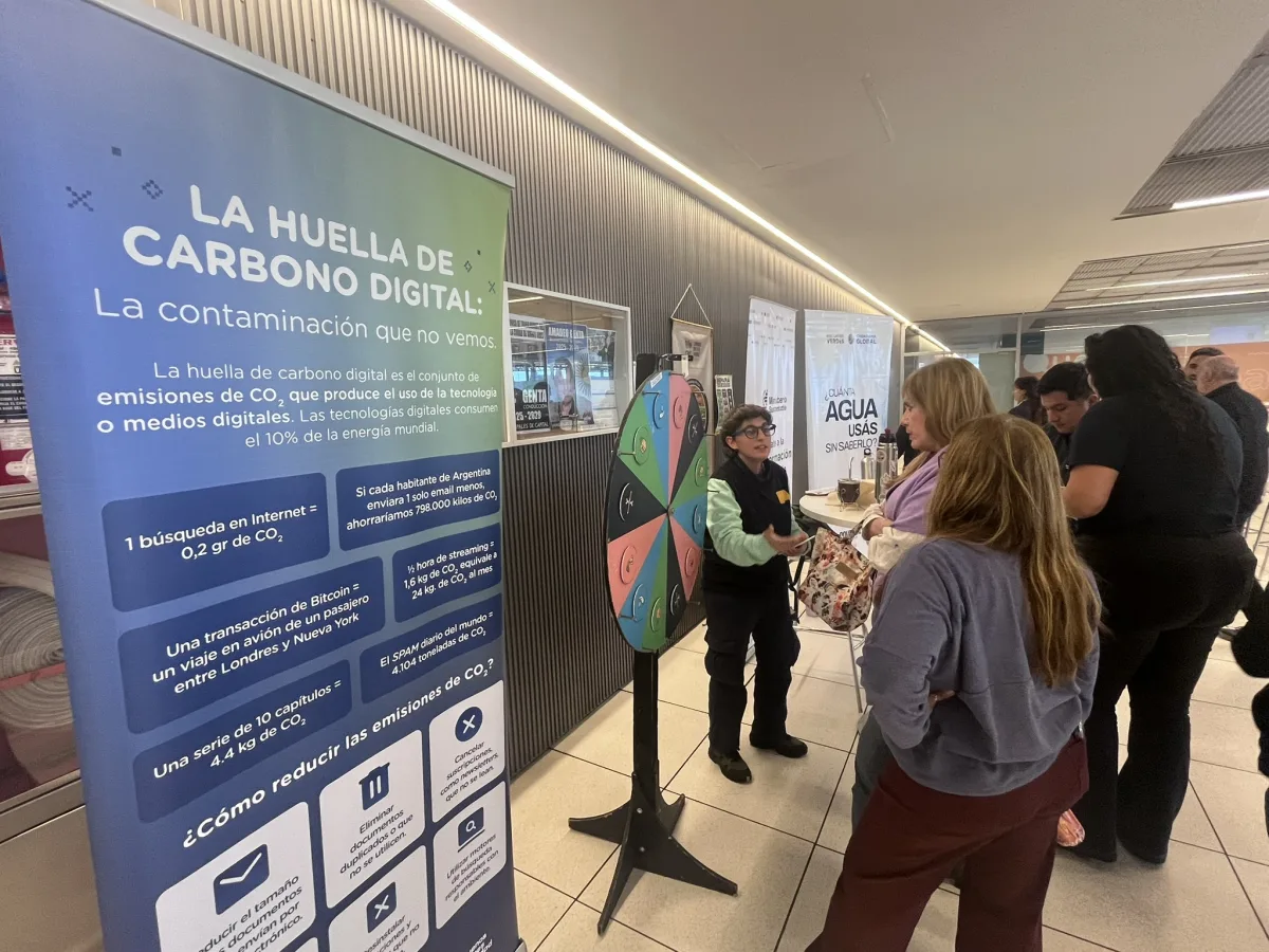 Día Mundial de Internet: una jornada para reflexionar sobre la huella ambiental digital