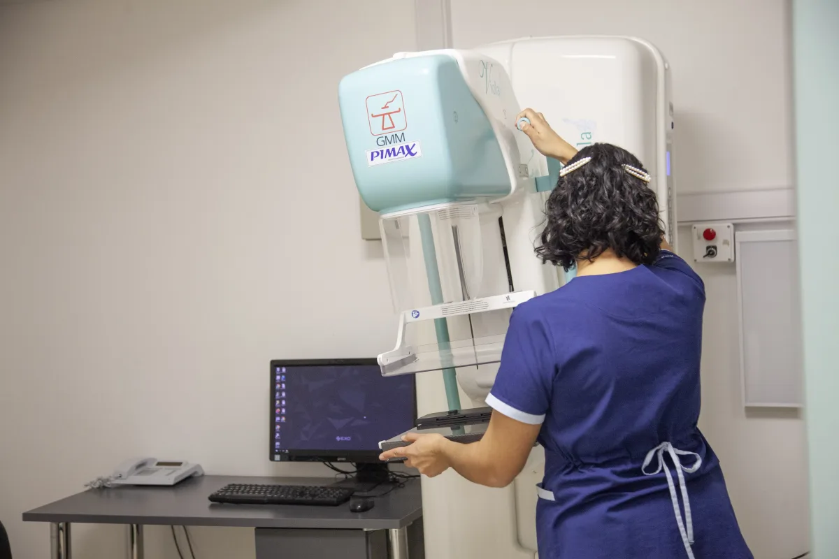 Hospitales suman jornadas especiales y mamografías gratis para la detección temprana del cáncer de mama