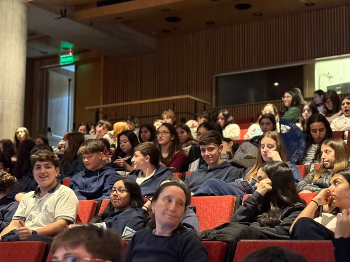 Proyectate: jóvenes de la Ciudad exploraron nuevas oportunidades para su futuro
