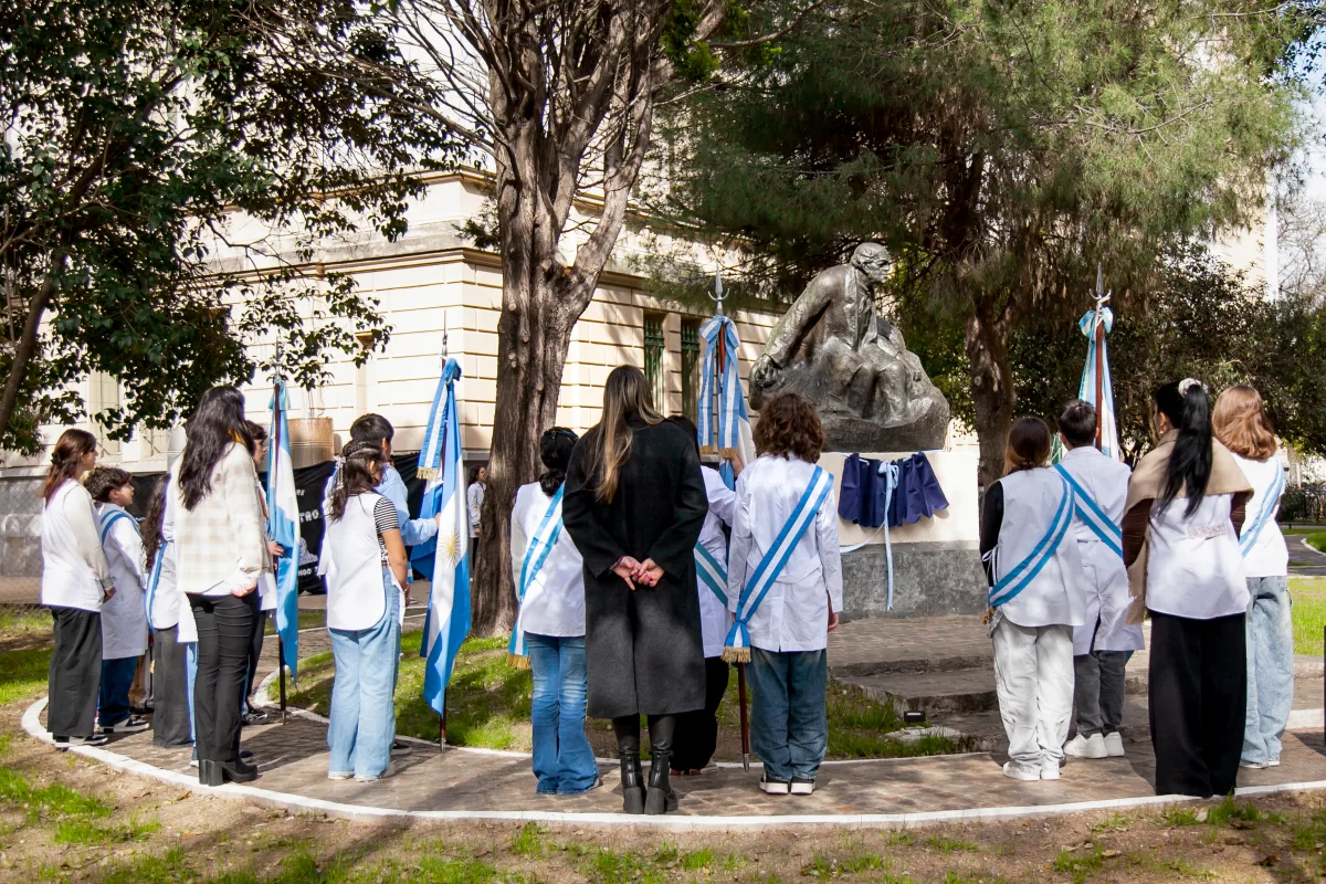 Inauguración del Parque de esculturas del Instituto Bernasconi 