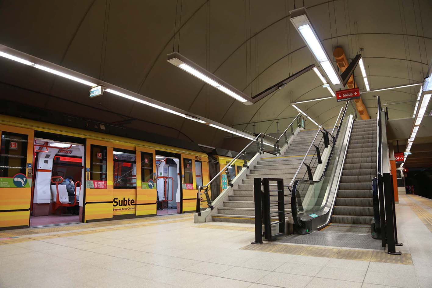 SBASE adjudicó la licitación para la renovación completa de la flota de la Línea B