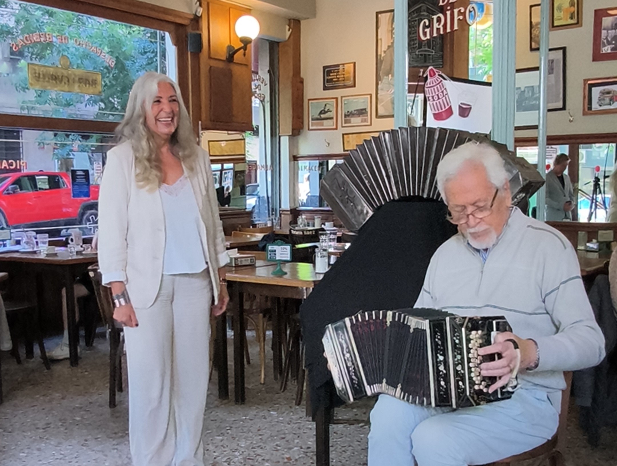 Almacén y Bar Lavalle