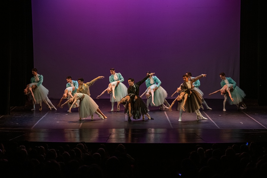 Danza de los encuentros