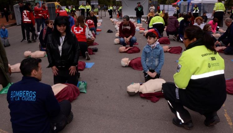 Las capacitaciones son dictadas por instructores de la Subsecretaría de Emergencias de la Ciudad