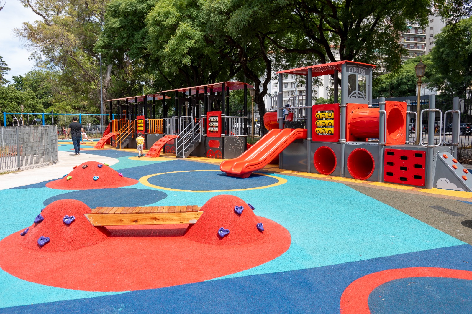 Plaza Bolivia