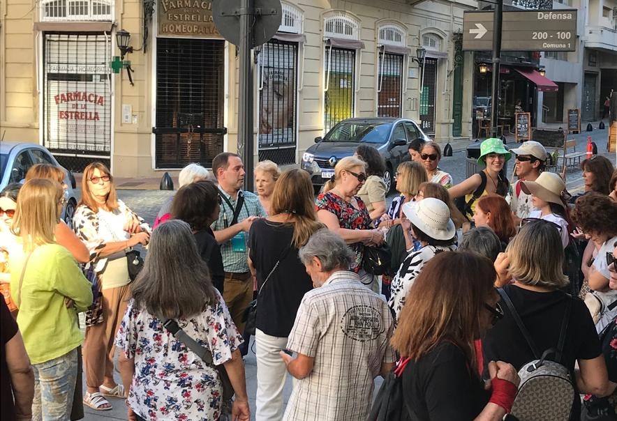 Visitas y recorridos guiados