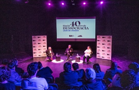 Conversatorios en el Centro Cultural San Martín