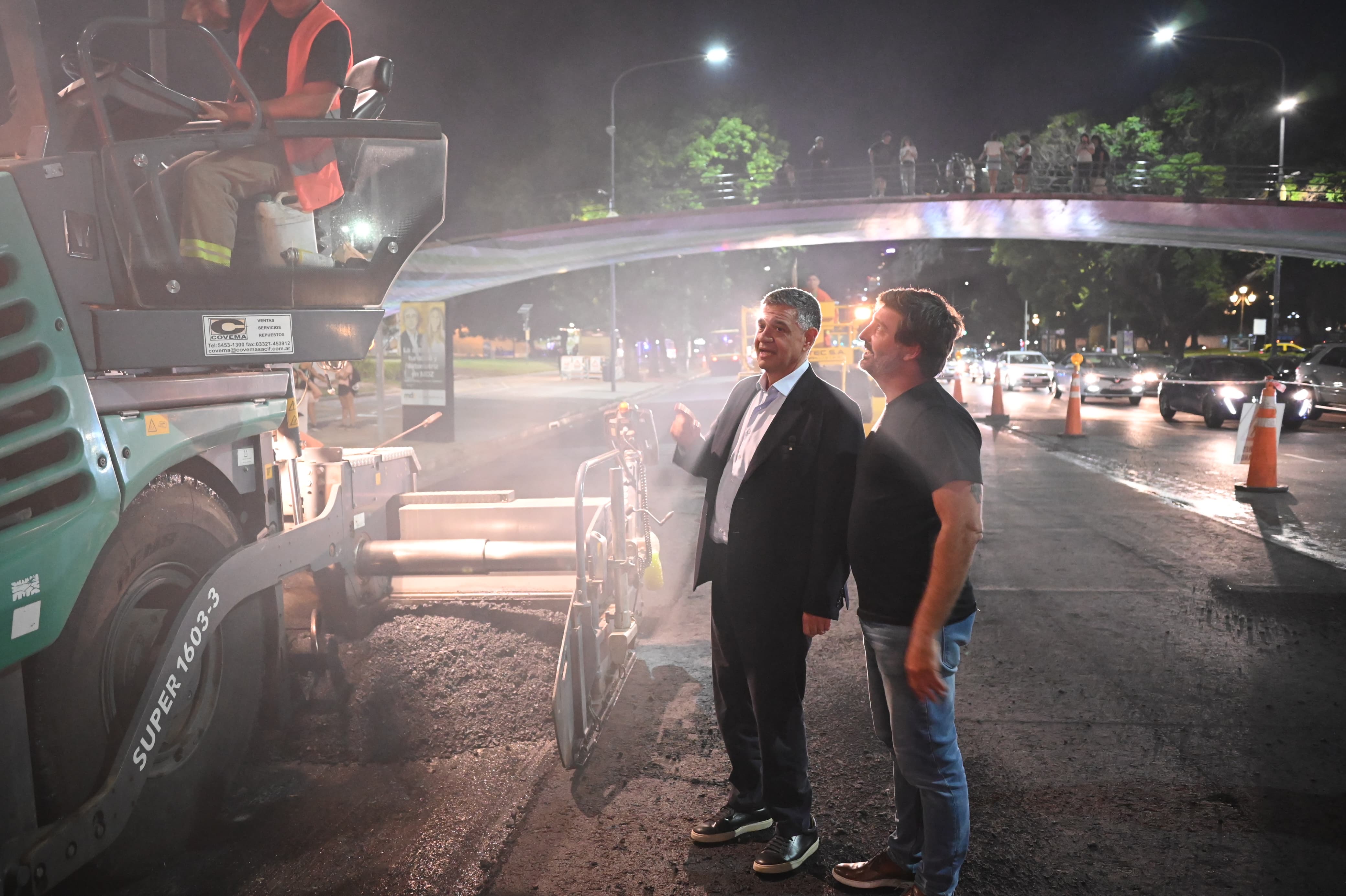 El Jefe de Gobierno, Jorge Macri, supervisó los trabajos de repavimentación en la Avenida Figueroa Alcorta. Foto: Rodolfo Pezzoni/GCBA