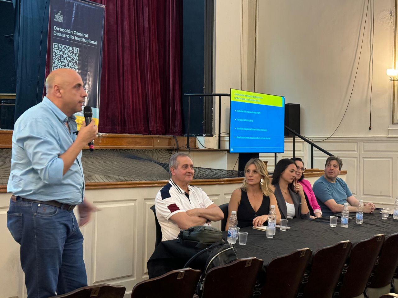 Asistencia a clubes y asociaciones