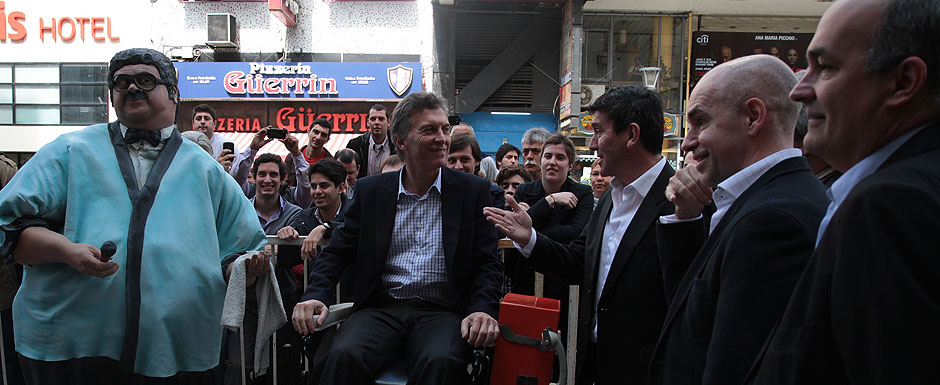 “Don Mateo”, inmortalizado en la avenida Corrientes