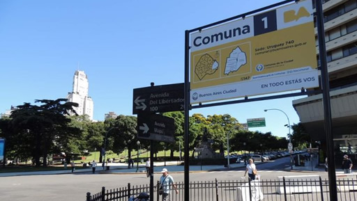 Renovación de los carteles de las Comunas