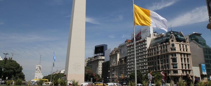 La Ciudad de Buenos Aires rinde homenaje al primer papa "porteño" de la historia