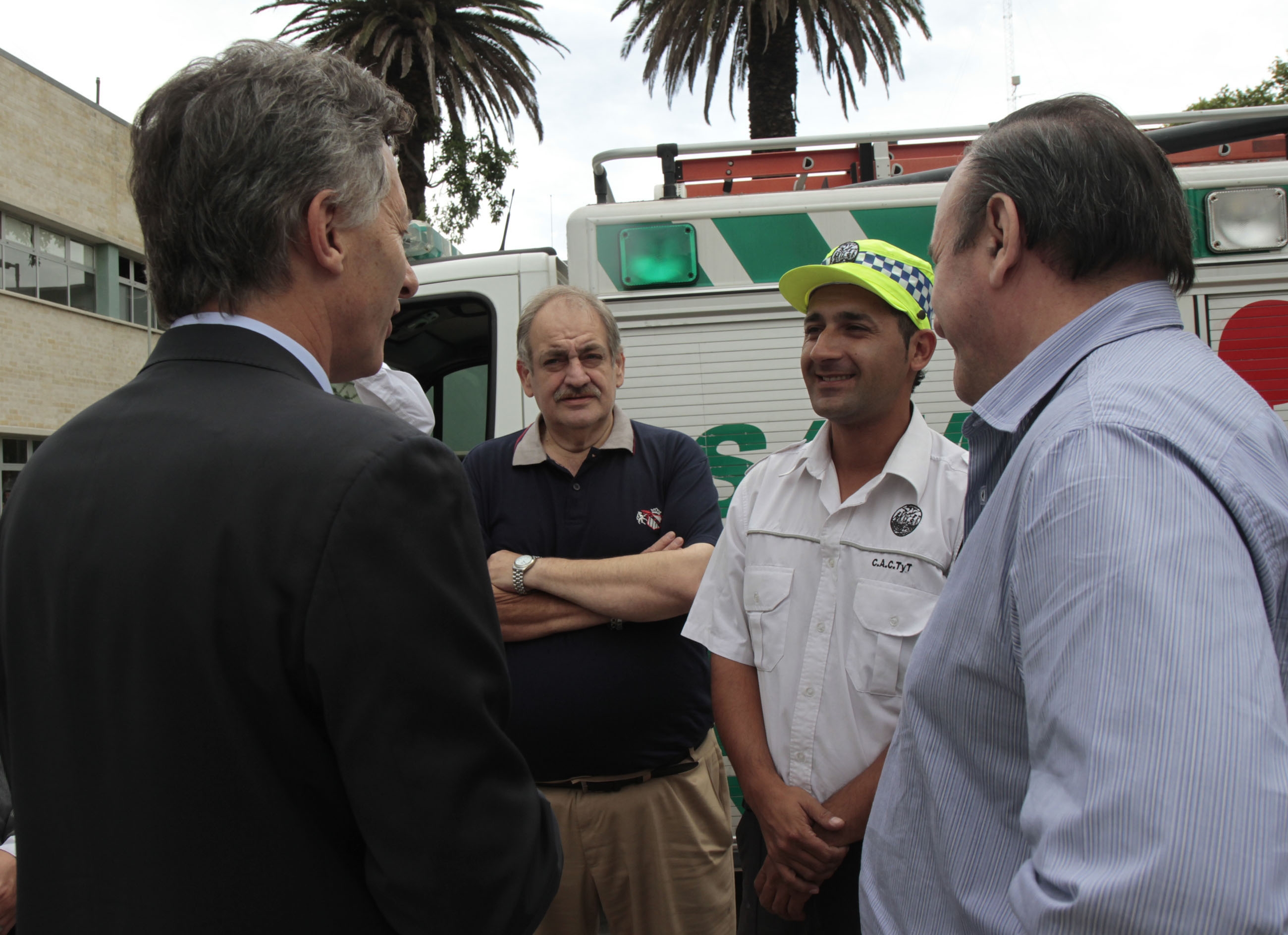 Macri felicitó a joven integrante del cuerpo de tránsito