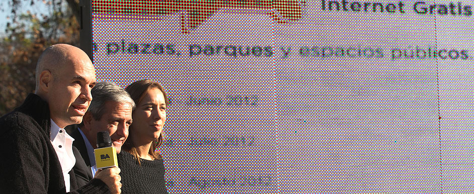 Servicio gratuito y abierto de WiFi en espacios públicos