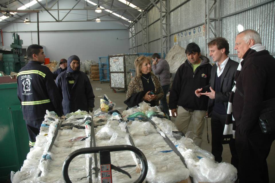 Buenos Aires brinda asesoría técnica a Paraguay en servicios de procesamiento de residuos.