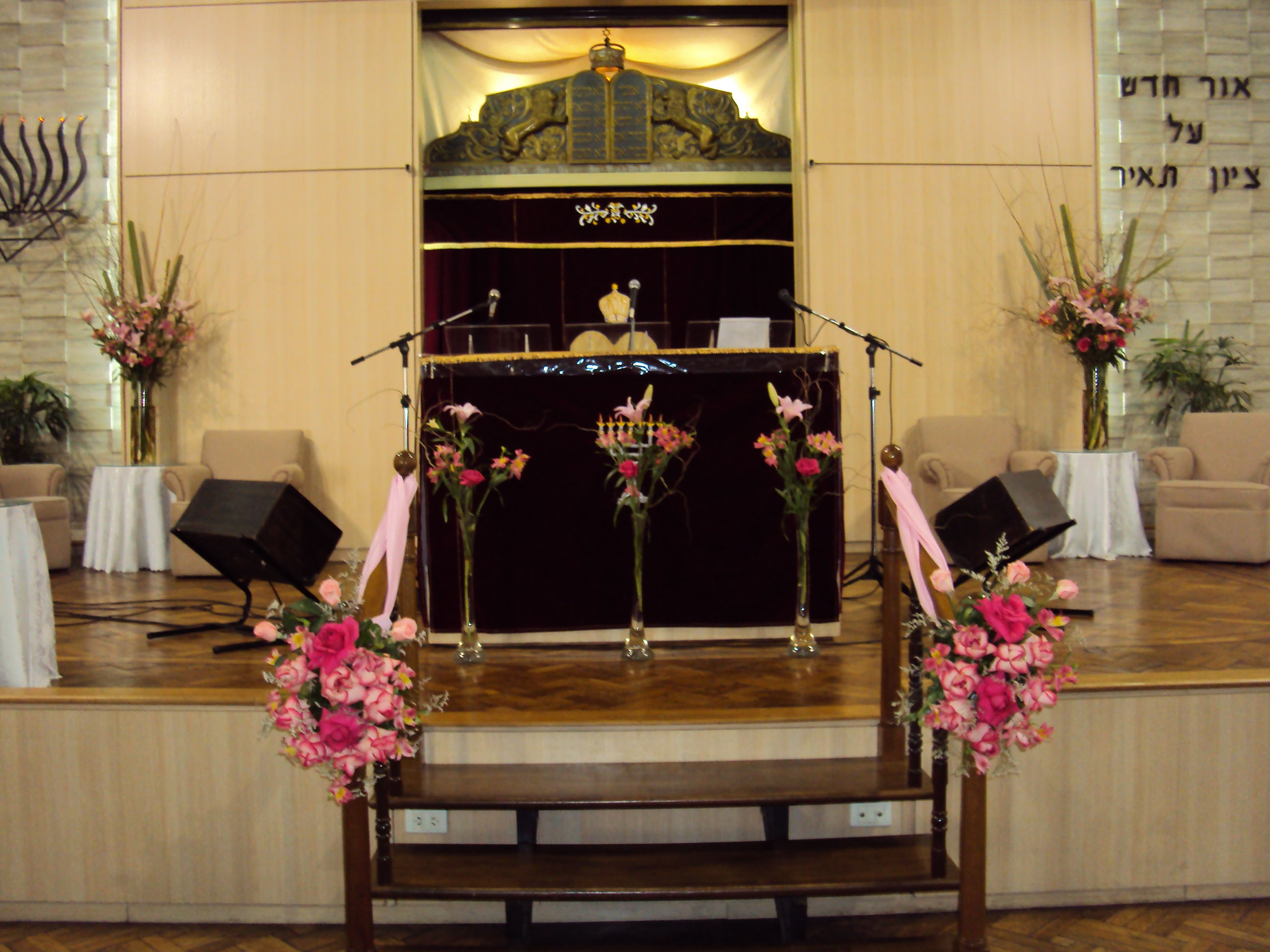 Las visitas guiadas a lugares de culto continúan en Flores