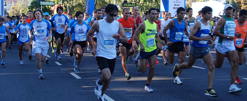 7.000 personas corrieron por el agua