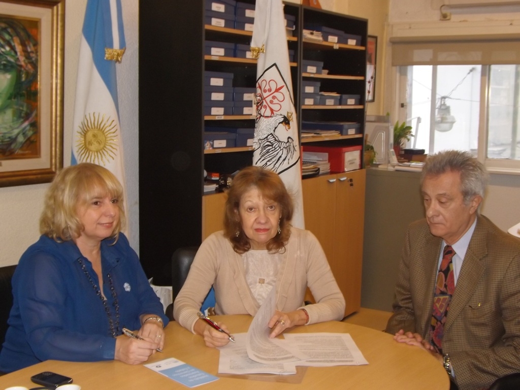 El Plan Estratégico firmó un acuerdo de cooperación con la Defensoría del Pueblo