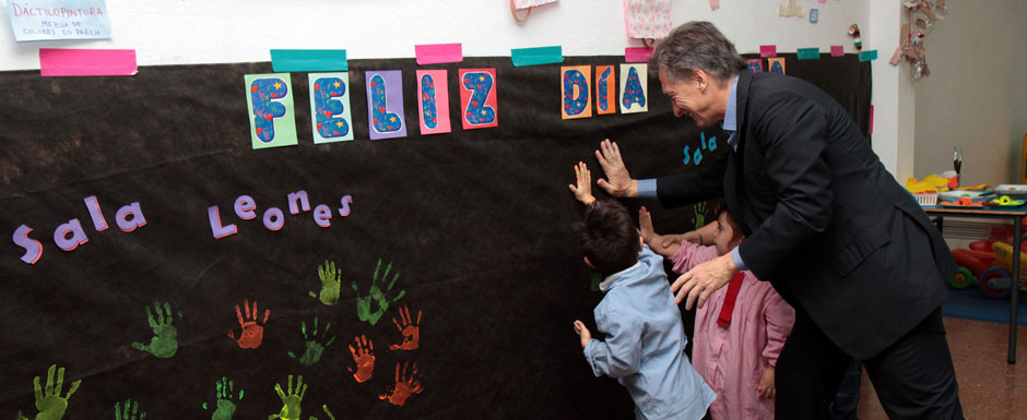 Macri celebró el Día del Maestro junto a los docentes de un Centro de Primera Infancia