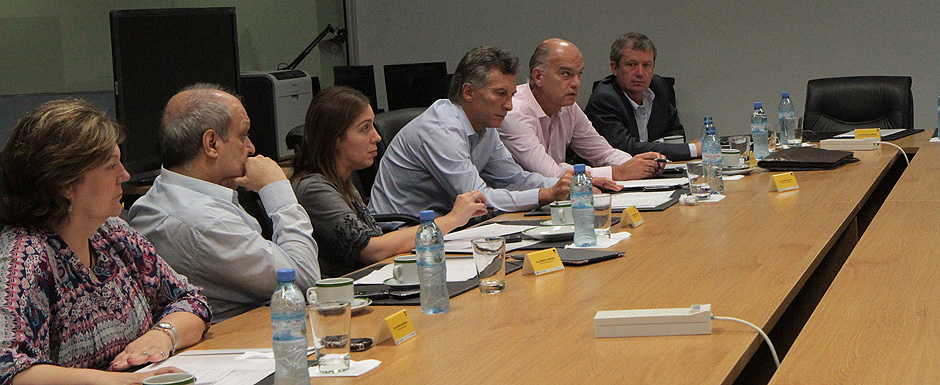 Macri llamó a un acuerdo para poner en marcha las obras hídricas en el Área Metropolitana