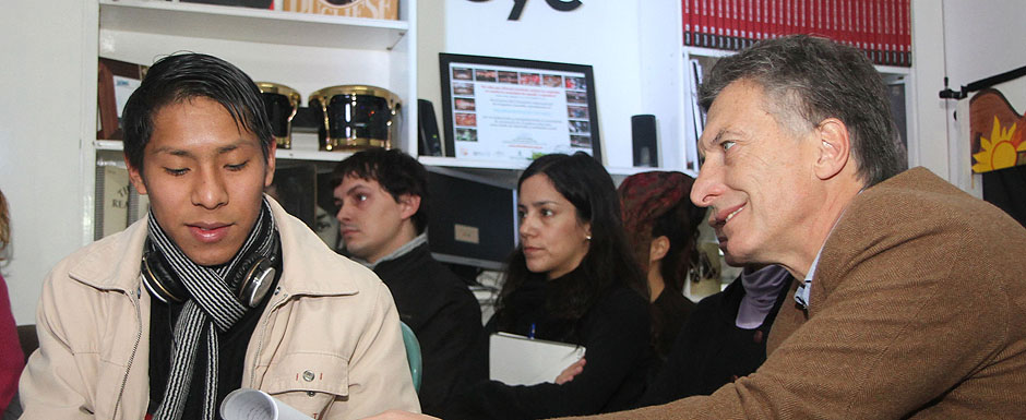 Visitamos un centro de capacitación laboral para jóvenes 