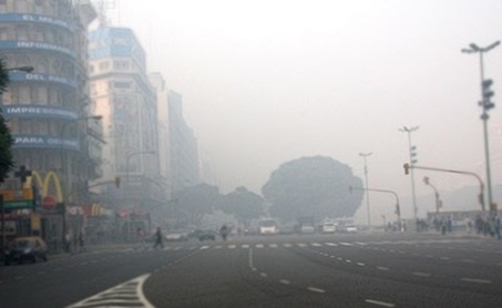 Consejos a los automovilistas ante la niebla 
