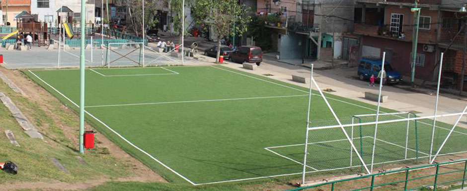 Los chicos de la Villa 20 de Lugano juegan su propio Mundial