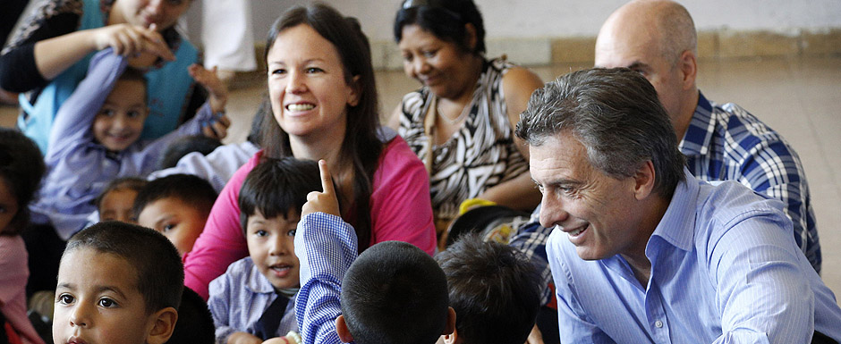 Macri: "Todos los días miles de chicos reciben los instrumentos para construir su futuro"