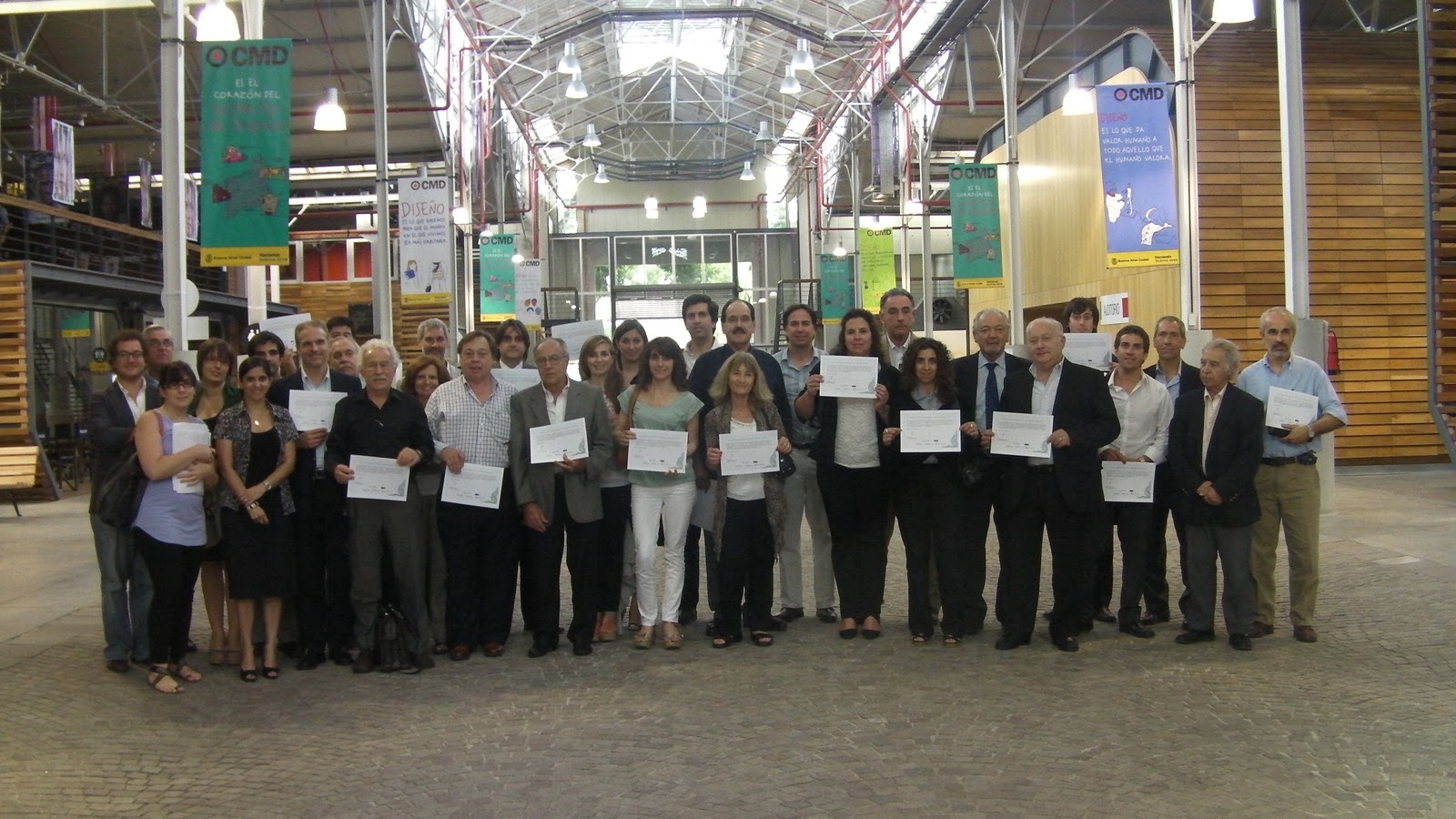 Apoyo a los grupos asociativos para que salgan al mundo