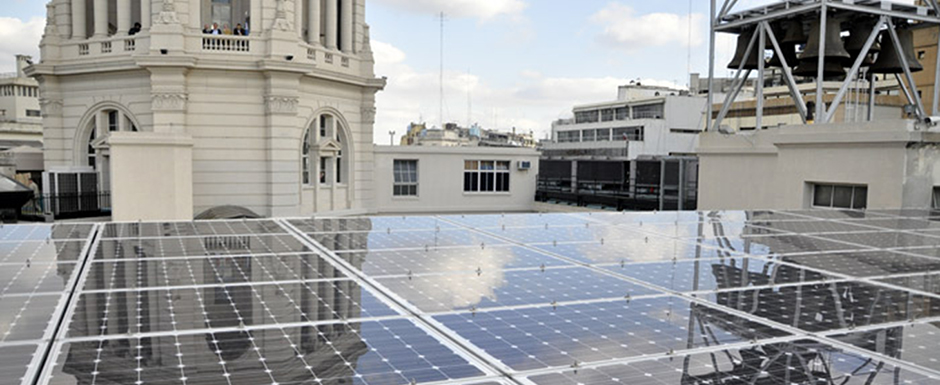 La Legislatura inauguró un sistema eléctrico con paneles solares