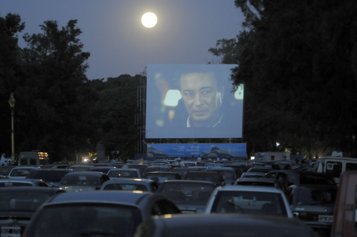 Horacio Rodríguez Larreta en la inauguración del autocine de Palermo