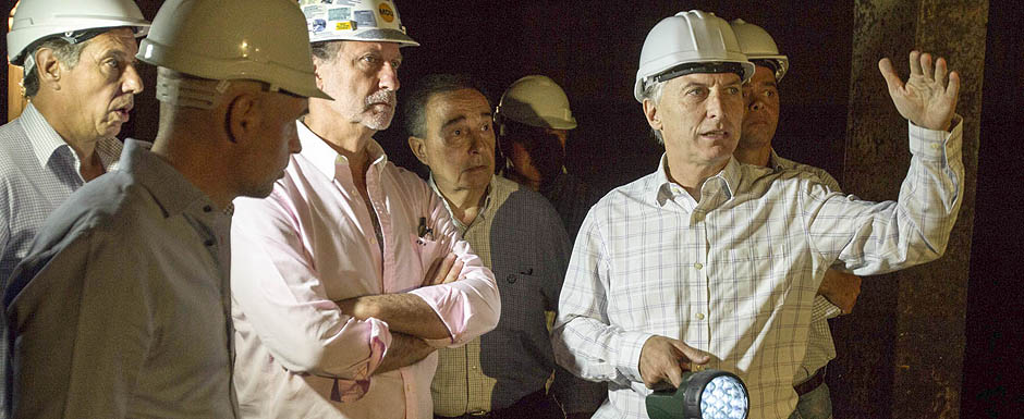 Recorrida por las obras que favorecen el desagüe del arroyo Vega