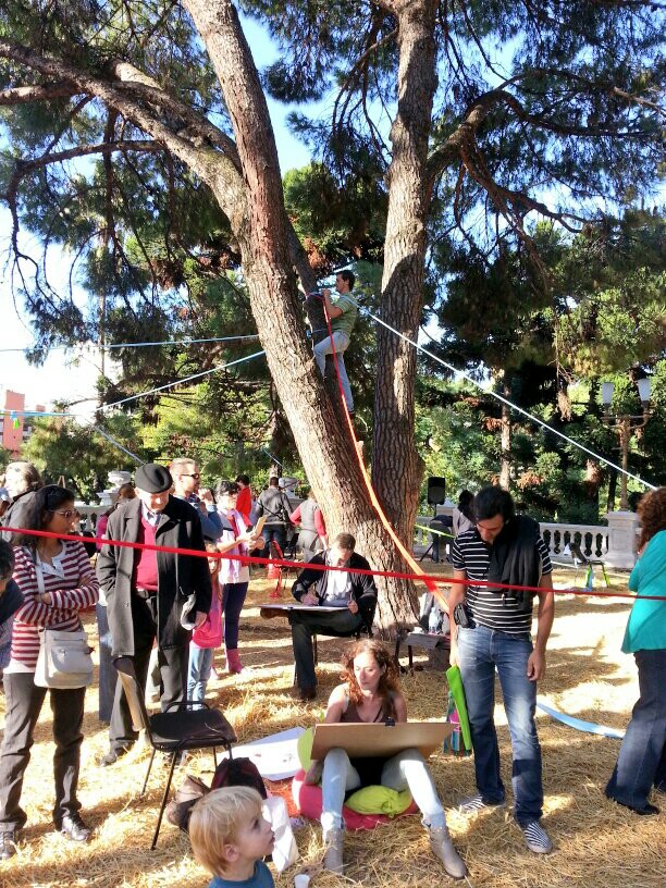 Creación del libro gigante