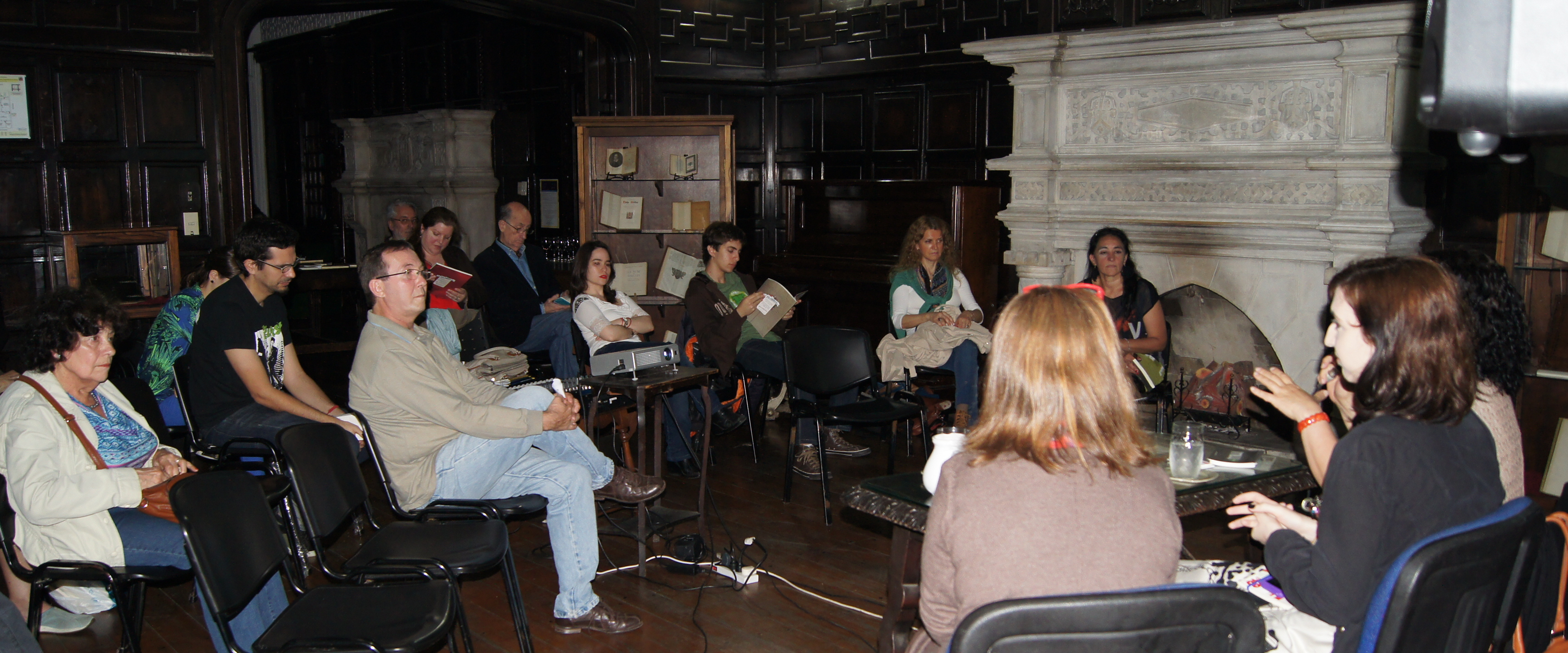 Sumate y disfrutá de los Clubes de Lectura.  