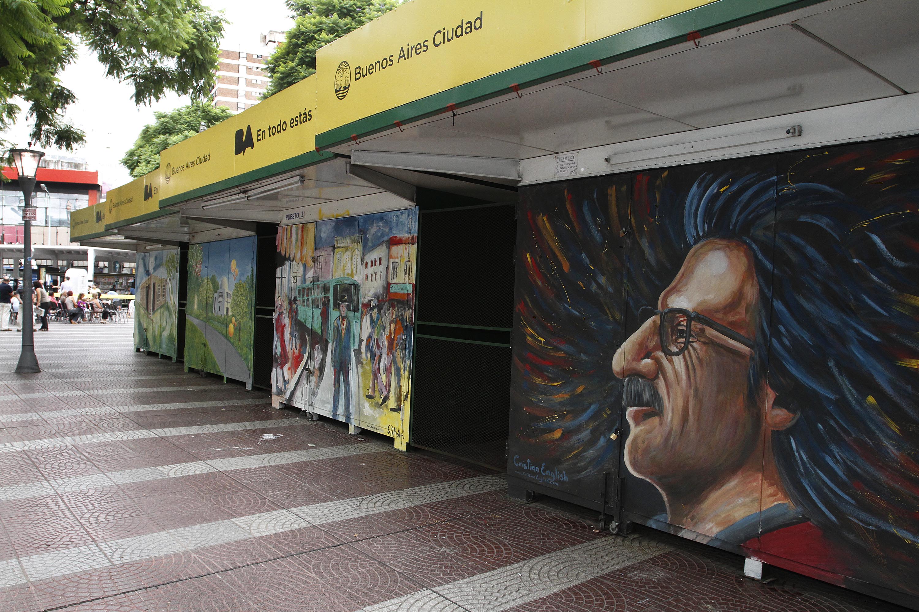 Nuevos murales en la Plaza Primera Junta