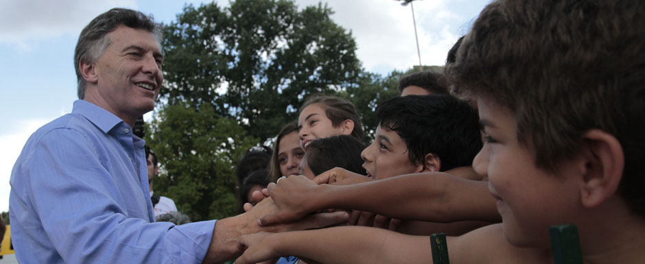 Macri recorrió la colonia de vacaciones del Parque de la Ciudad