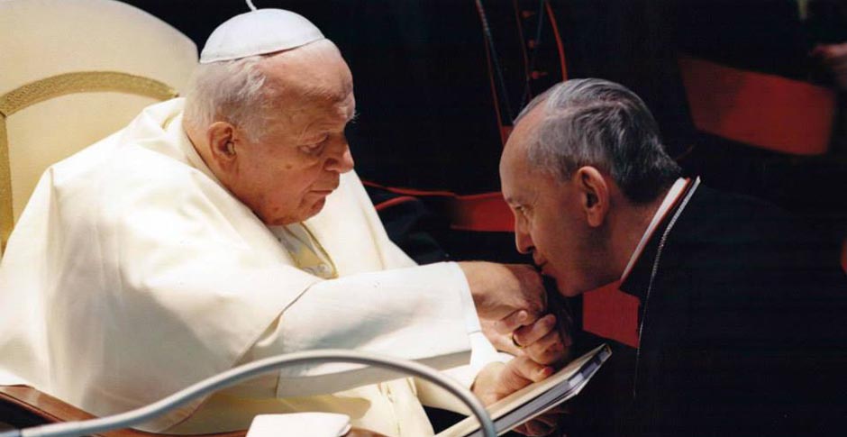 En el nombre de Juan Pablo II