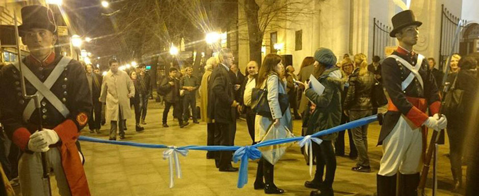 Los vecinos disfrutan el renovado Casco Histórico de la Ciudad
