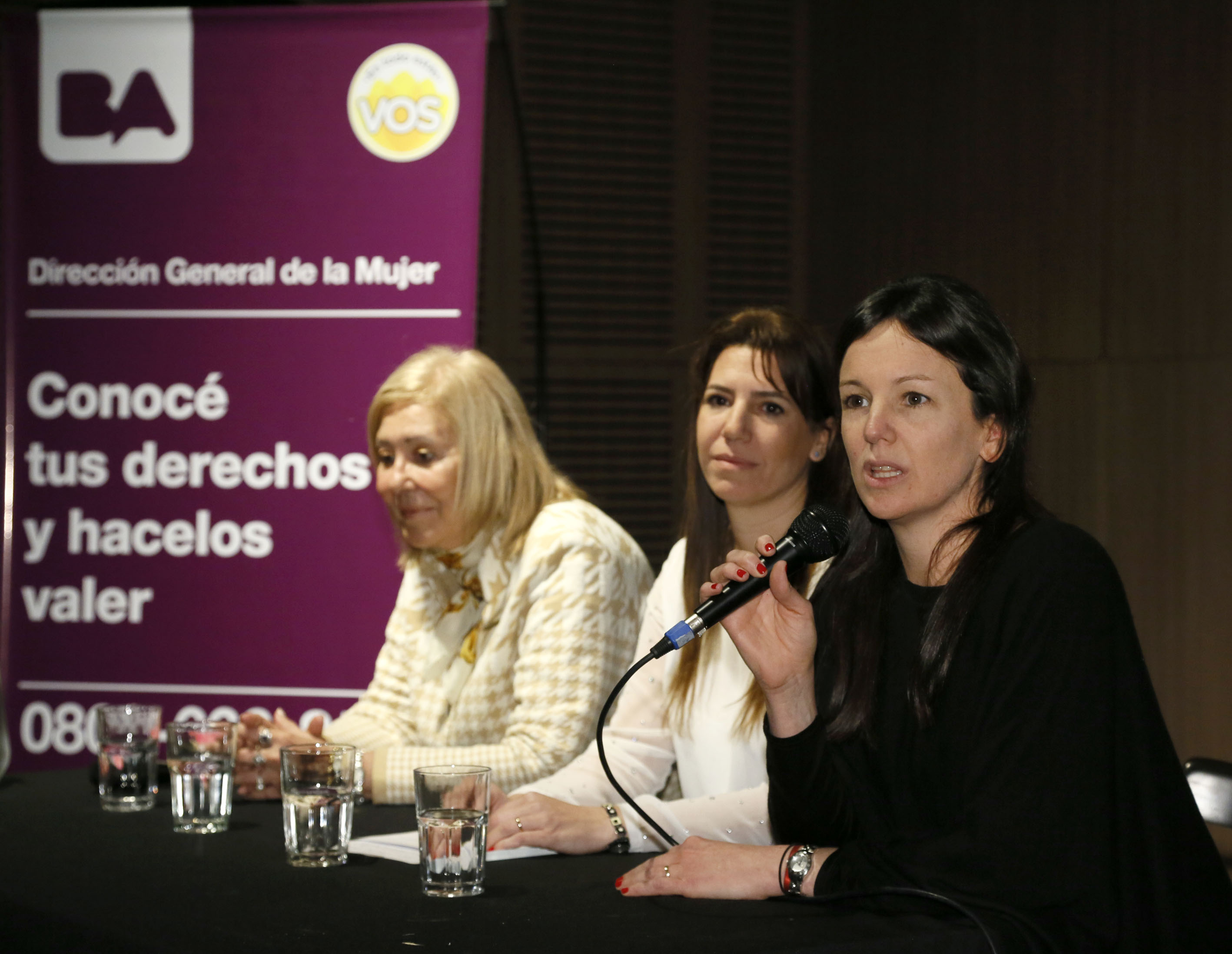 La Ciudad celebró los 25 años de la creación del área de la Mujer