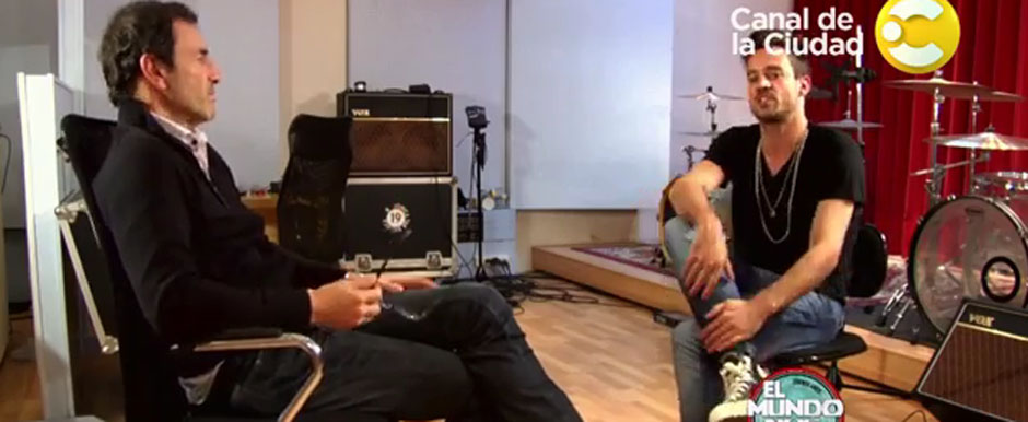 El cantante de Tan Biónica cuenta vida y obra en el Canal de la Ciudad