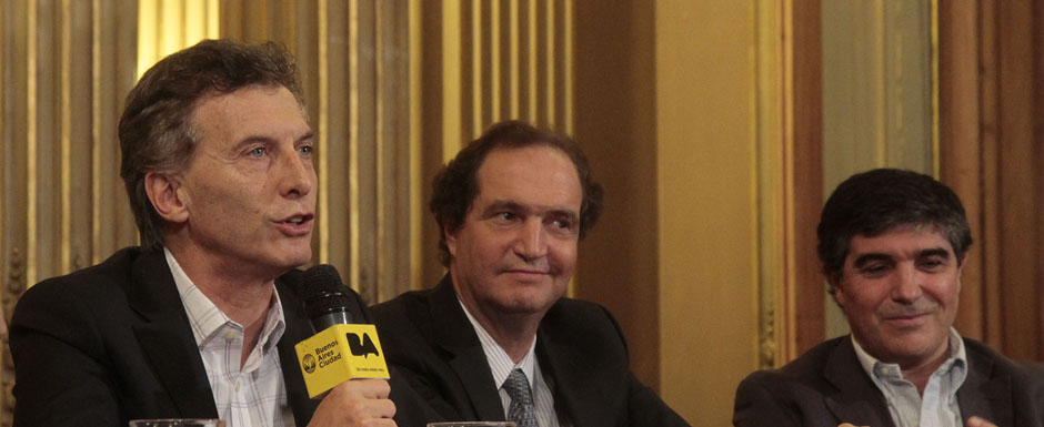 Mauricio Macri asistió a la presentación del libro “Gestión Documental Electrónica”