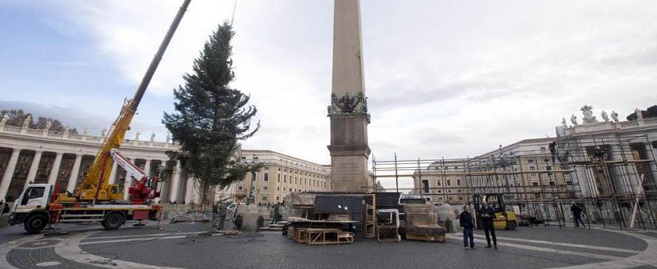 La Plaza de San Pedro ya palpita la Navidad
