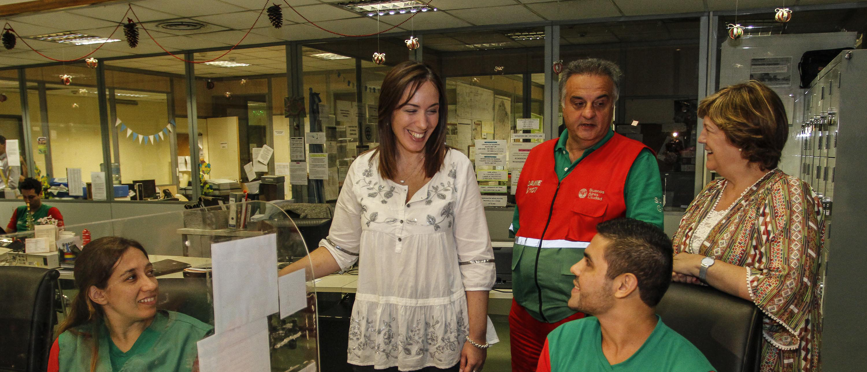 Operativos de fin de año: María Eugenia Vidal visitó a los operadores del SAME