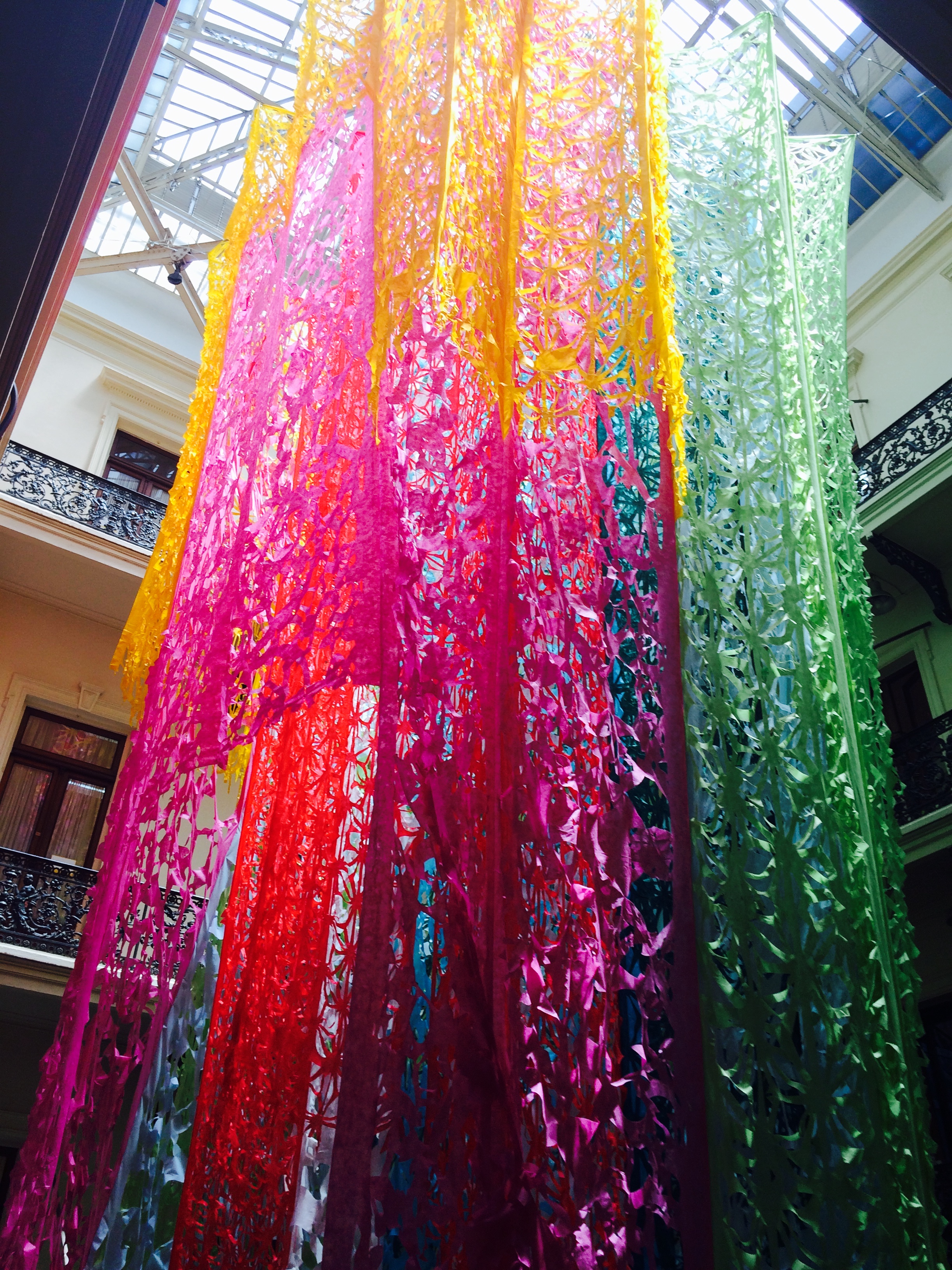 Visitá la Escultura Blanda de Manuel Amestoy en La Casa de la Cultura. 