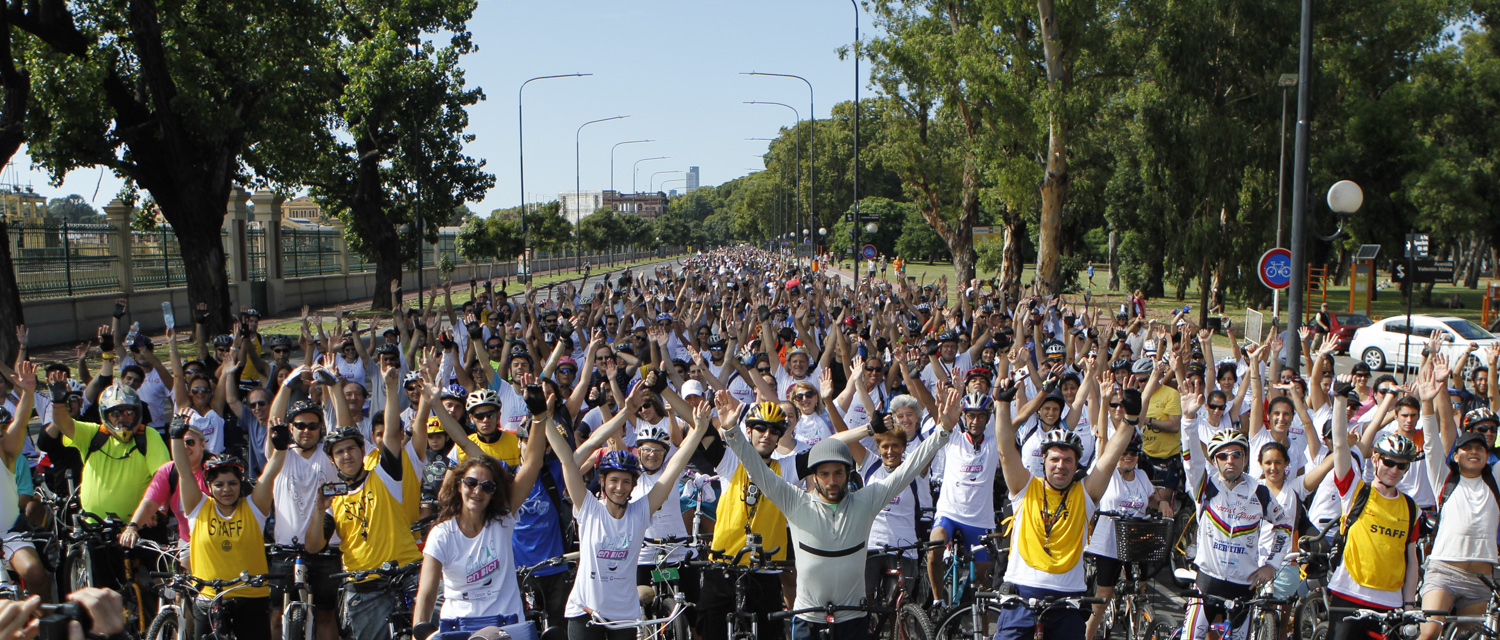 Chicas en Bici 2015 - 4º Bicicleteada por el Día de la Mujer
