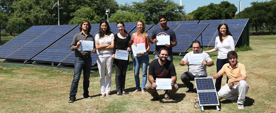 APrA entregó certificados a instaladores de sistemas solares fotovoltaicos