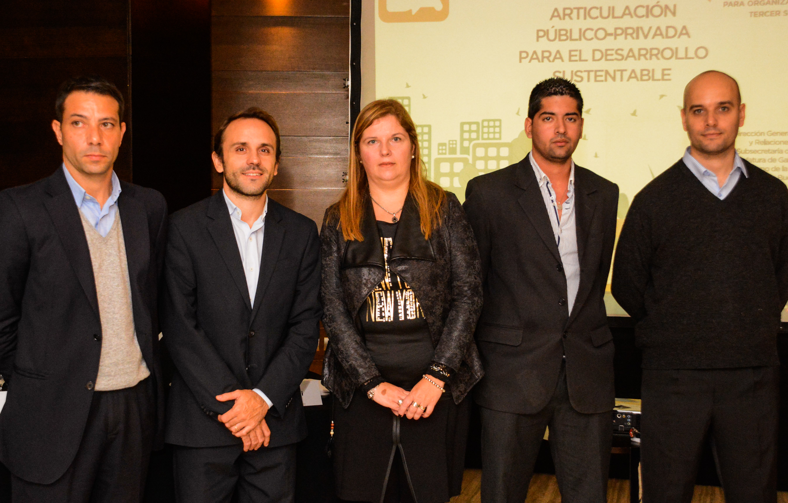 Cerca de 30 ONG en el Primer Encuentro de Fortalecimiento del Tercer Sector 