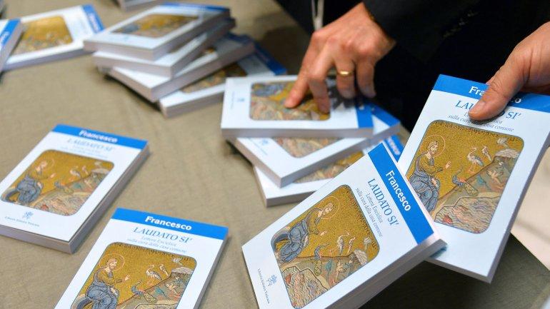 La encíclica propone “una ecología integral"