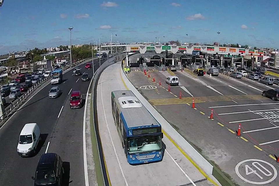 Dos líneas se suman al Metrobus AU 25 de Mayo